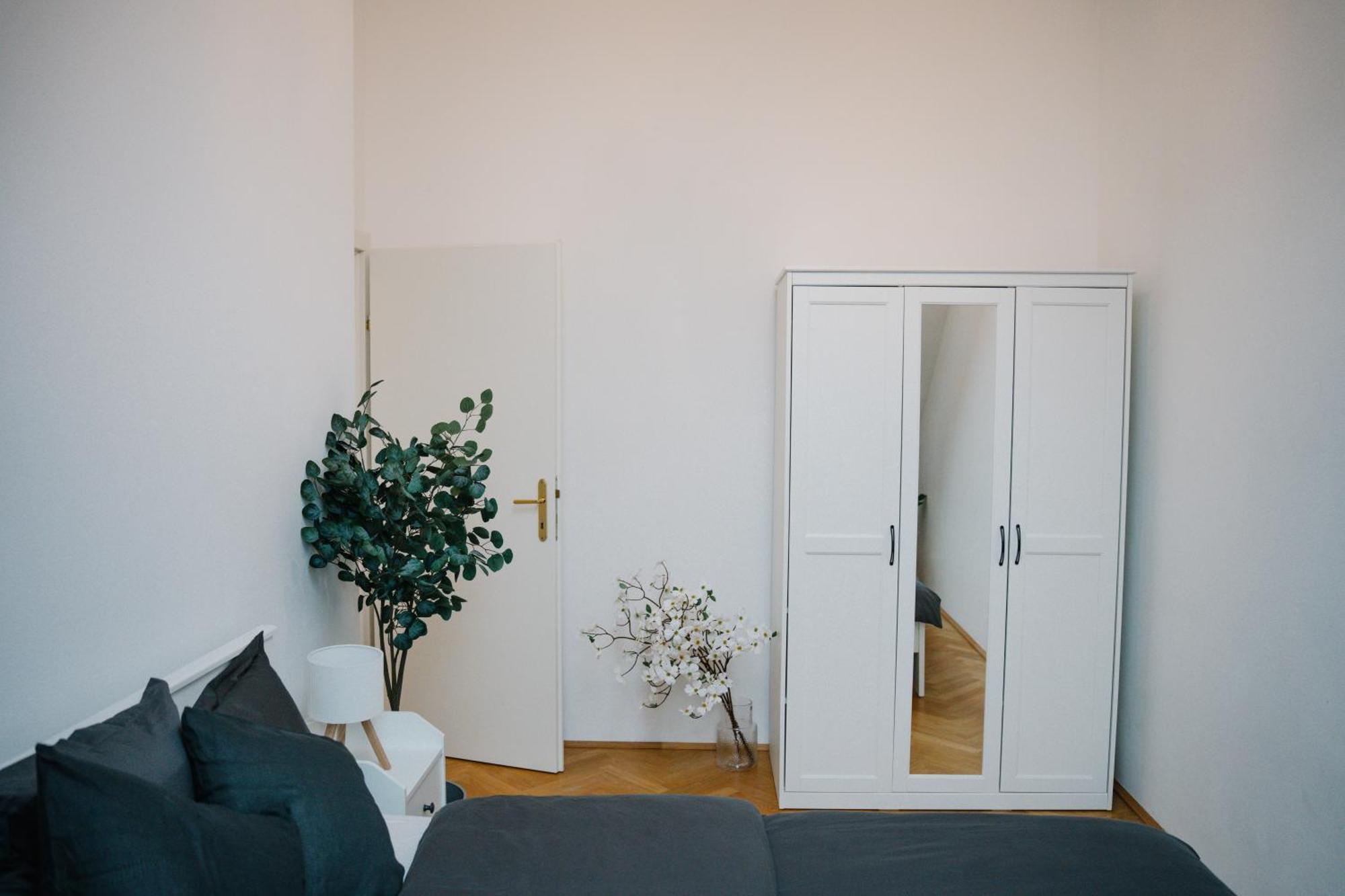 110Qm, 4 Bedrooms, Near Schoenbrunn - Axara Housing Osw 33 维也纳 外观 照片